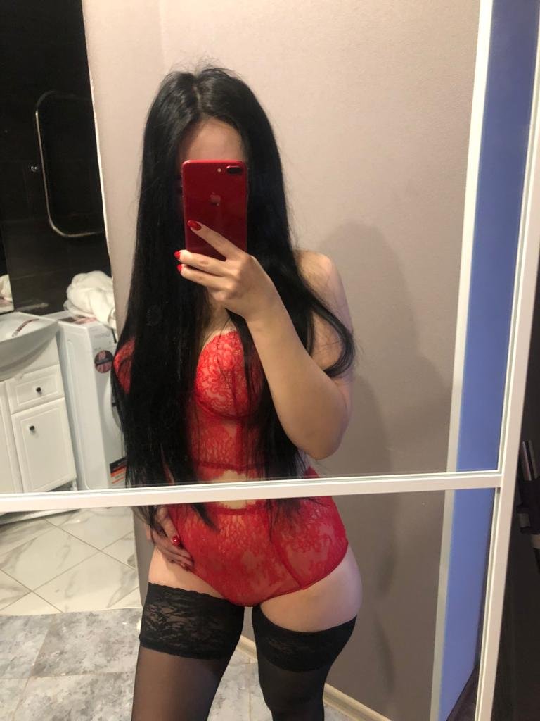 Оксана - Индивидуалка Питера +7(981)155-42-85