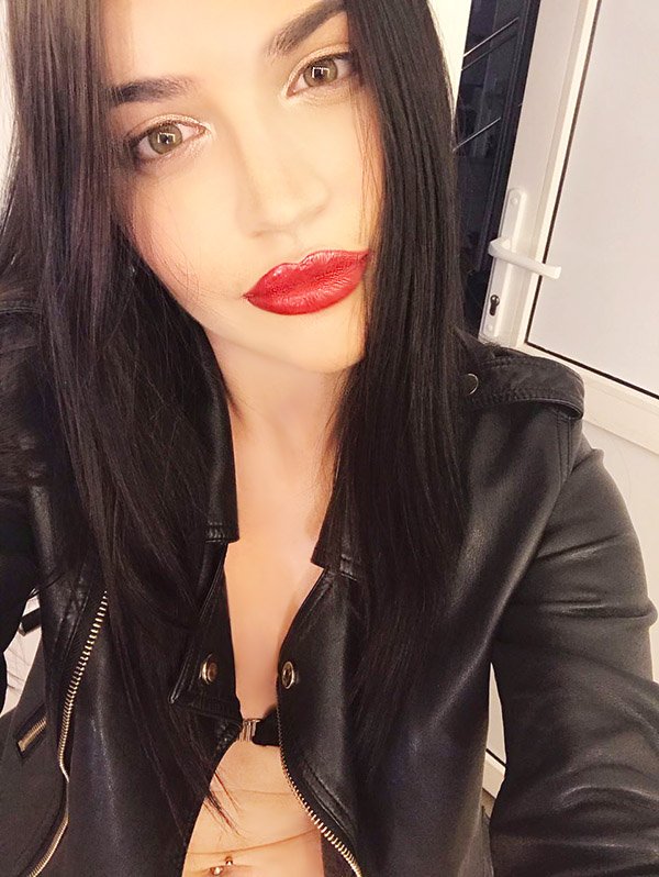 Алина  - Индивидуалка Санкт-Петербурга +7(981)174-52-34